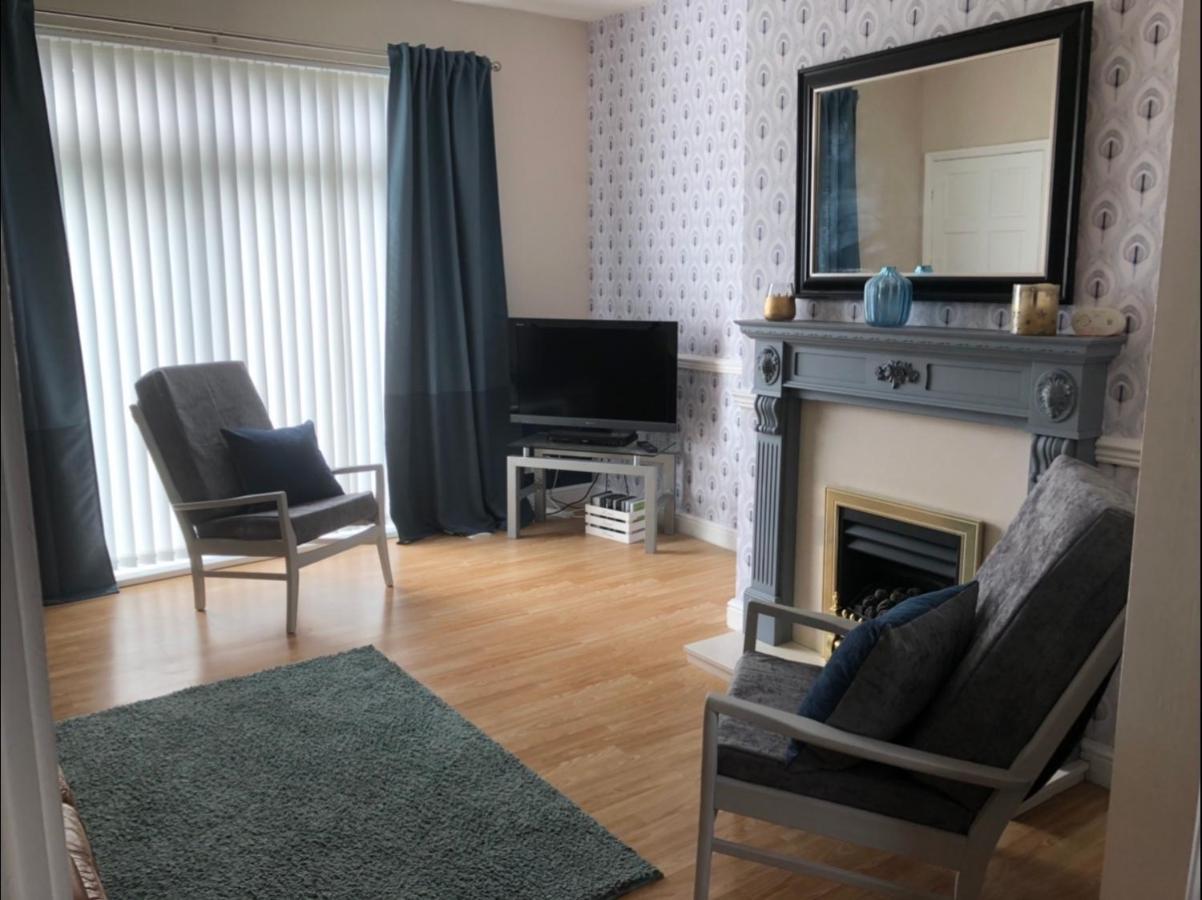 Bea'S Cottage Newbiggin-by-the-Sea Exterior photo